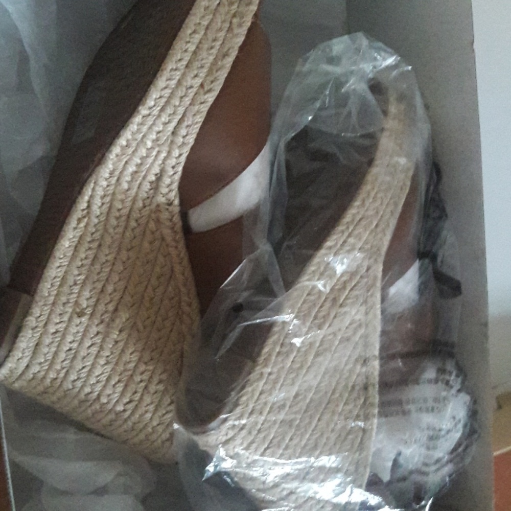 Damita wedge Sandals